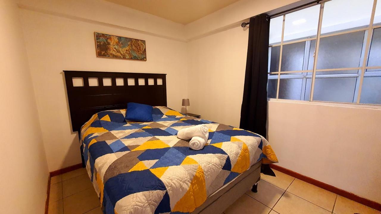 Ferienwohnung San Benito Flats Wifi 50Mg - 4 Huespedes - Parqueos San Salvador Exterior foto