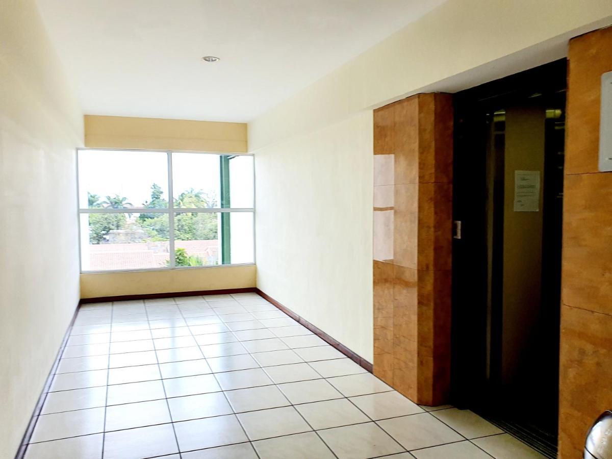Ferienwohnung San Benito Flats Wifi 50Mg - 4 Huespedes - Parqueos San Salvador Exterior foto